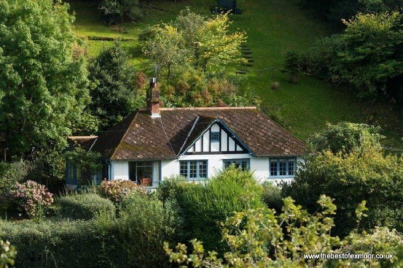 Click here for more about Halsecombe Cottage