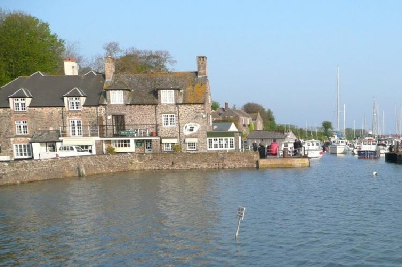 Harbour House Apartment an English holiday cottage for 4 in , 