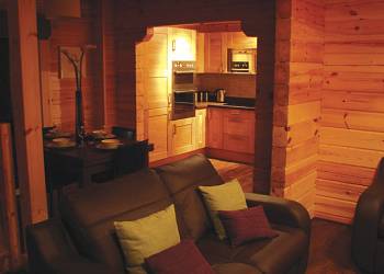 Woodland-Lakes-Lodges