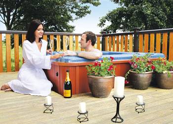 Raywell-Hall-Country-Lodges