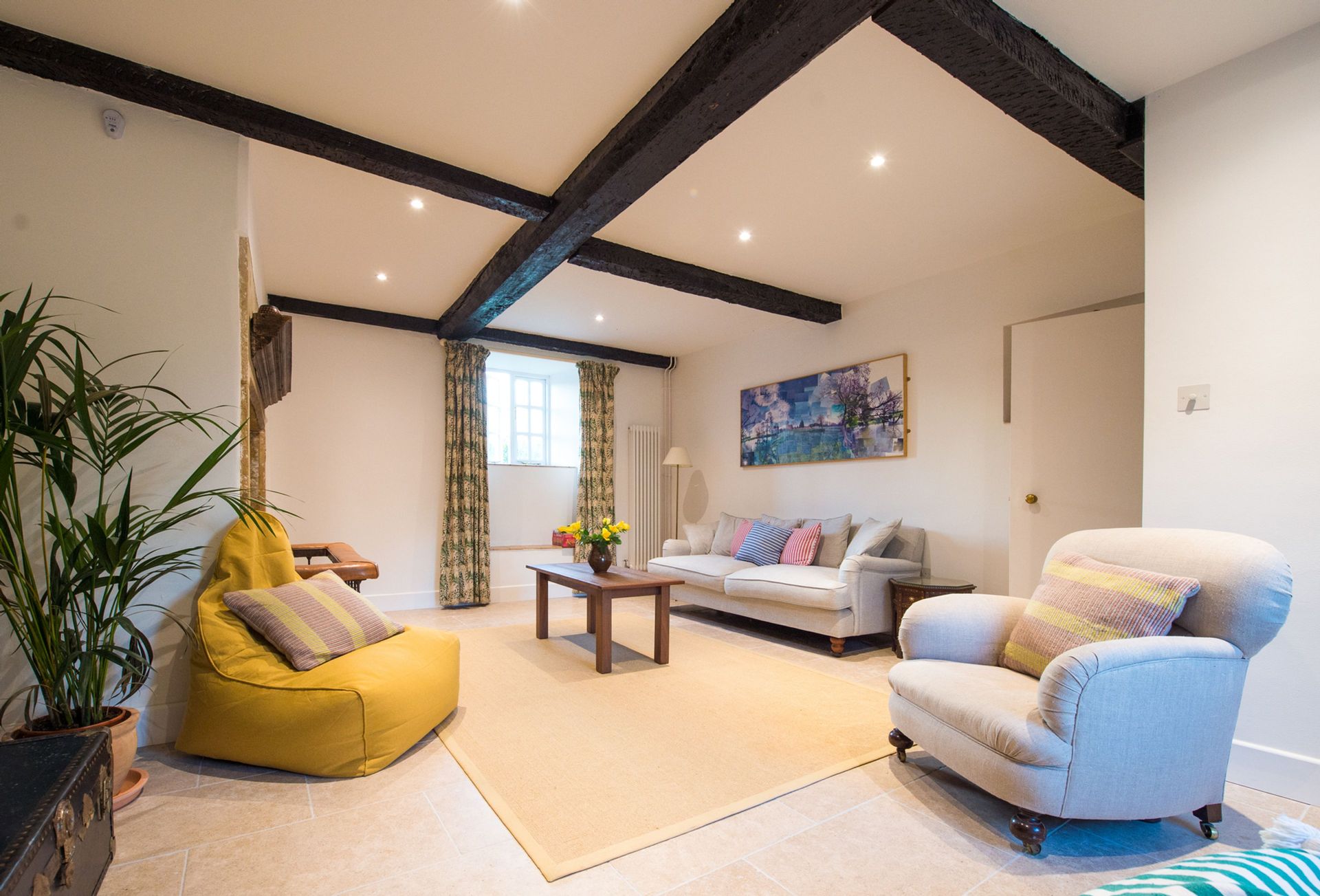Brew House Cottage is located in Sherborne and surrounding villages