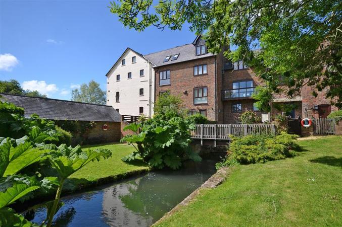 Click here for more about 4 Bickton Mill