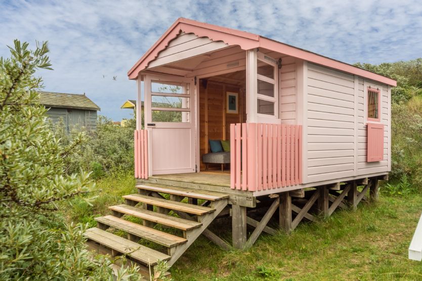 Details about a cottage Holiday at Shrimpers Beach Hut