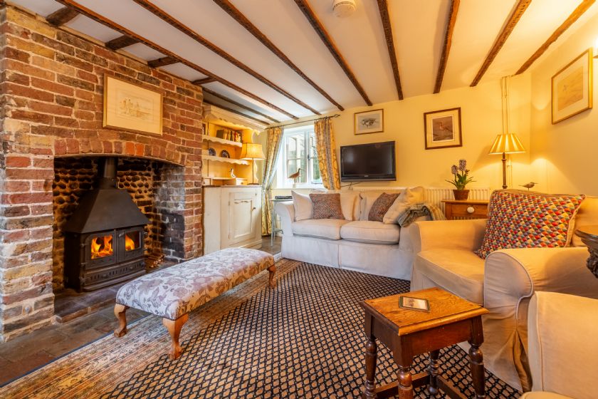 Details about a cottage Holiday at Pear Tree Cottage (B)