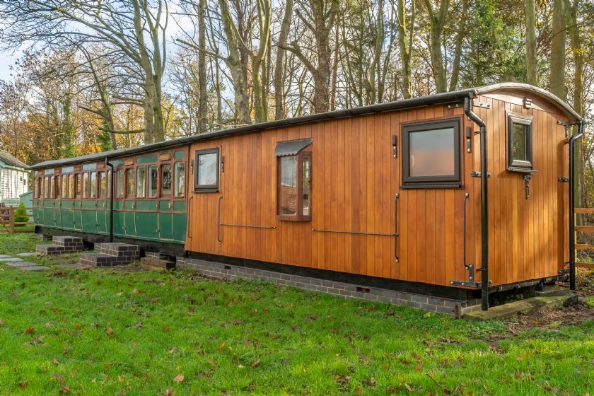 Details about a cottage Holiday at The Railway Carriage