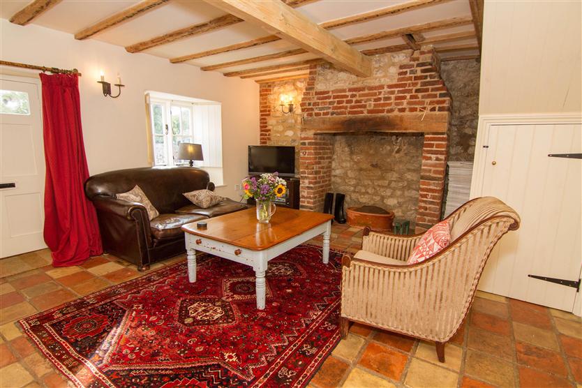 Click here for more about Ivy Cottage (Thornham)