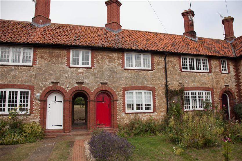 Details about a cottage Holiday at Primrose Cottage