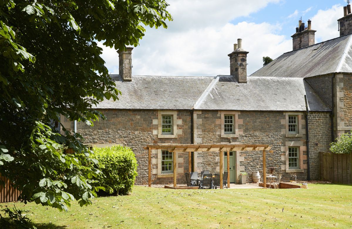 Details about a cottage Holiday at Courtyard House