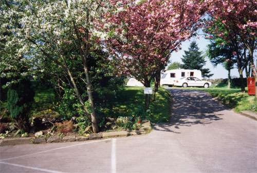 Elland-Hall-Farm-Caravan-Park