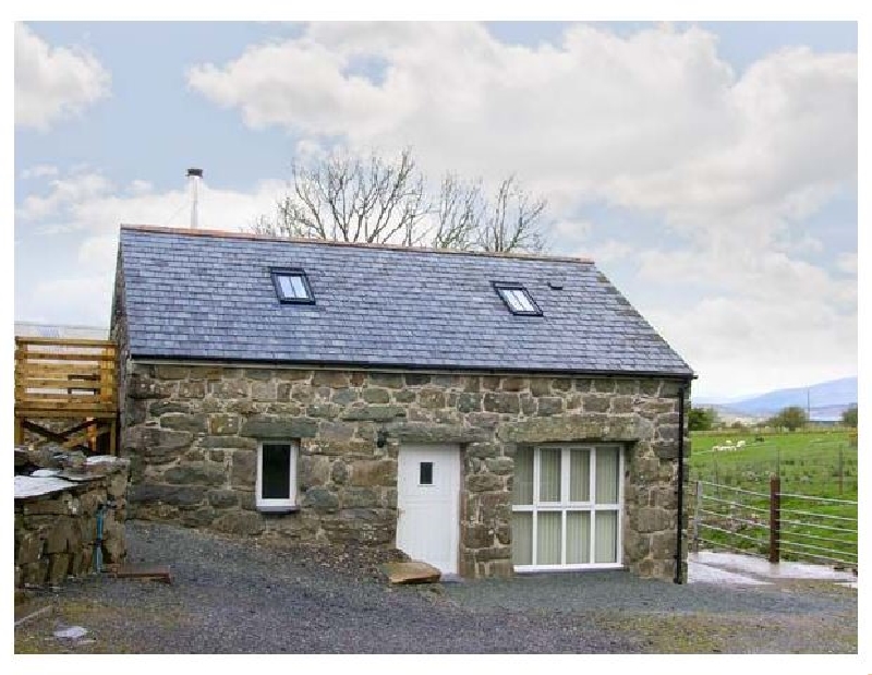 Click here for more about Hendre Cottage