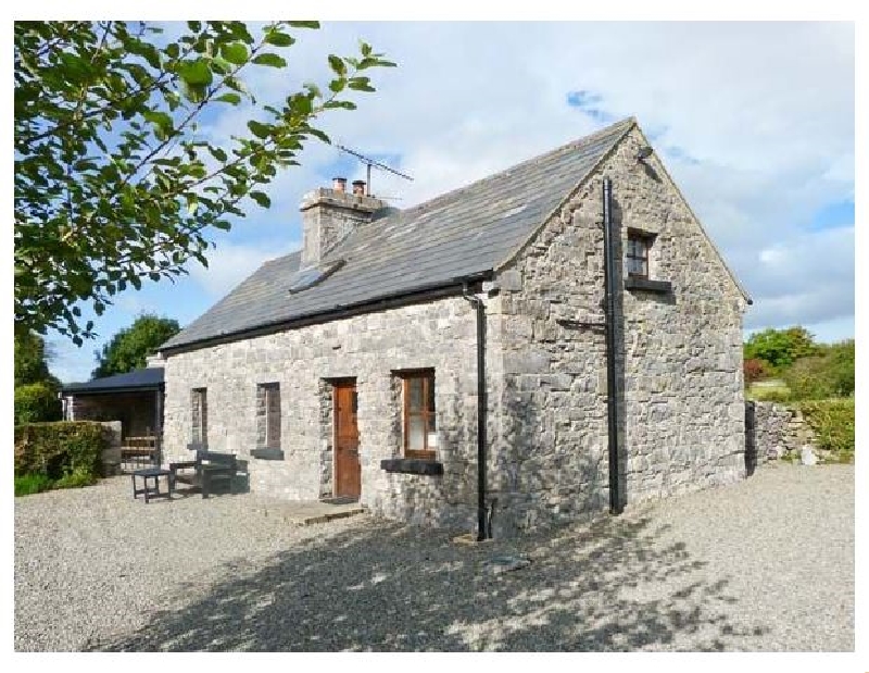 Click here for more about Clooncorraun Cottage