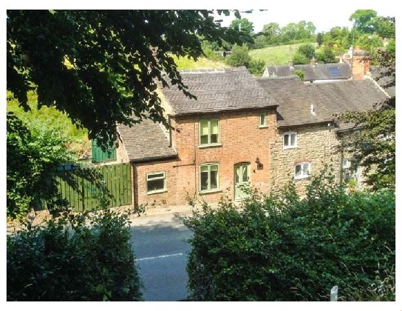 Hilltop Cottage an English holiday cottage for 2 in , 