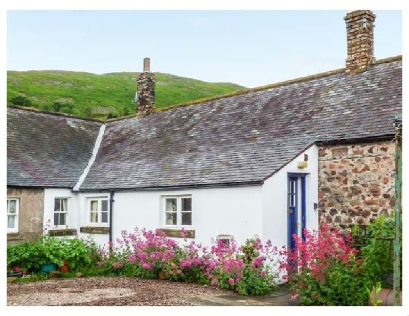Akeld Cottage an English holiday cottage for 6 in , 