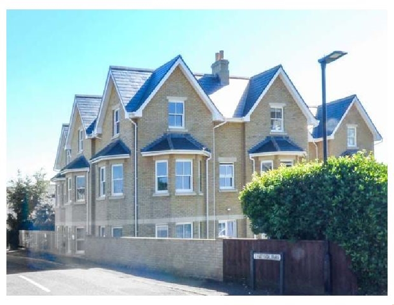 Click here for more about Flat 8 Hazelhurst