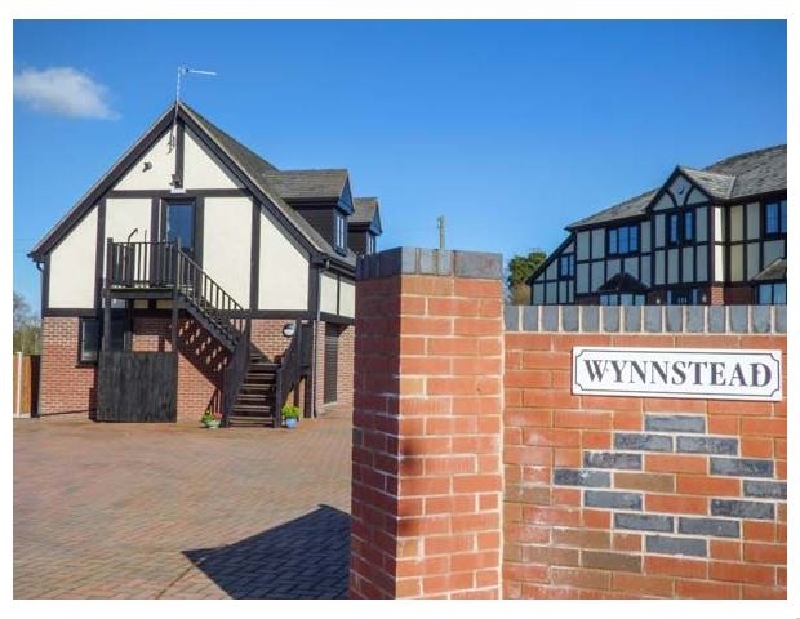 The Wynnstead Annexe an English holiday cottage for 2 in , 