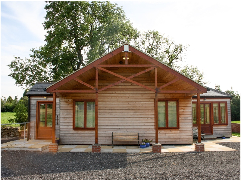 Click here for more about Little Owl Lodge