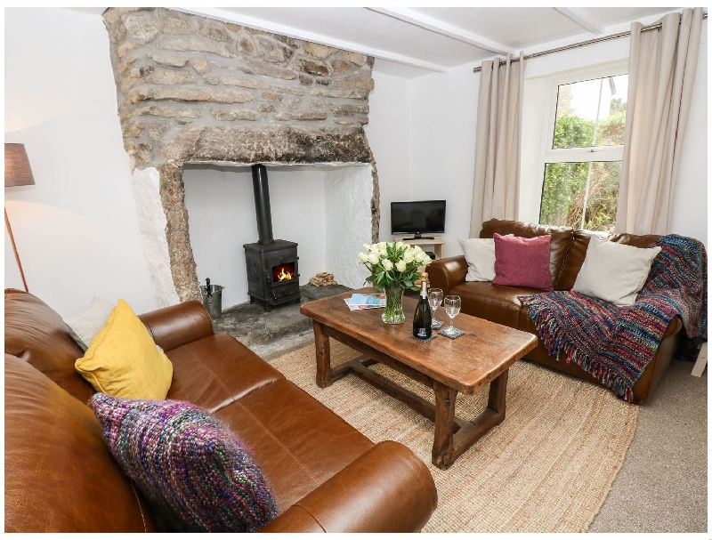 Click here for more about Blue Reef Cottage