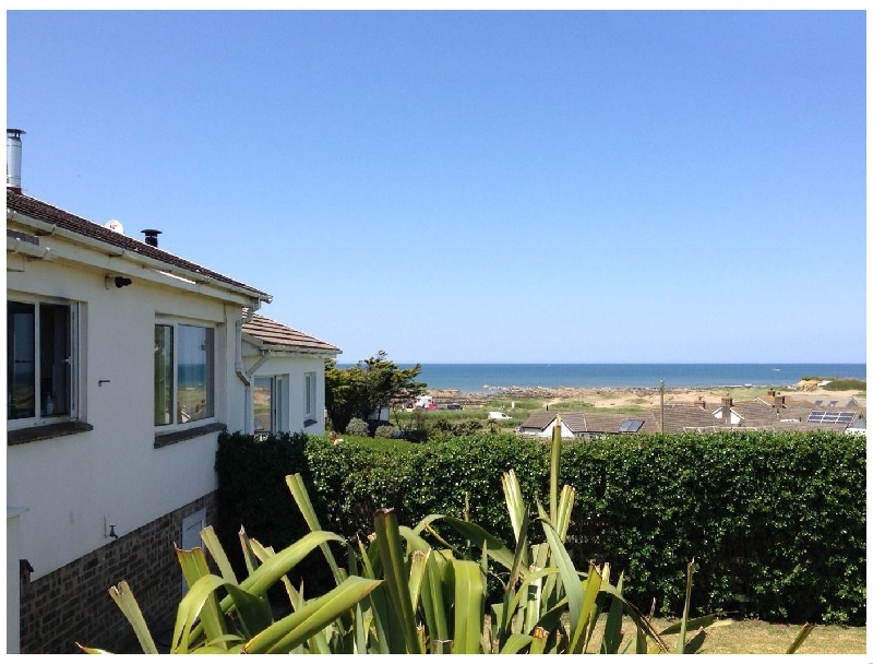 12 Atlantic Close an English holiday cottage for 6 in , 