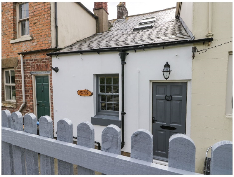 Click here for more about Pebble Cottage