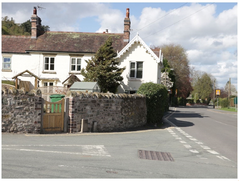 Click here for more about Cardingmill Corner