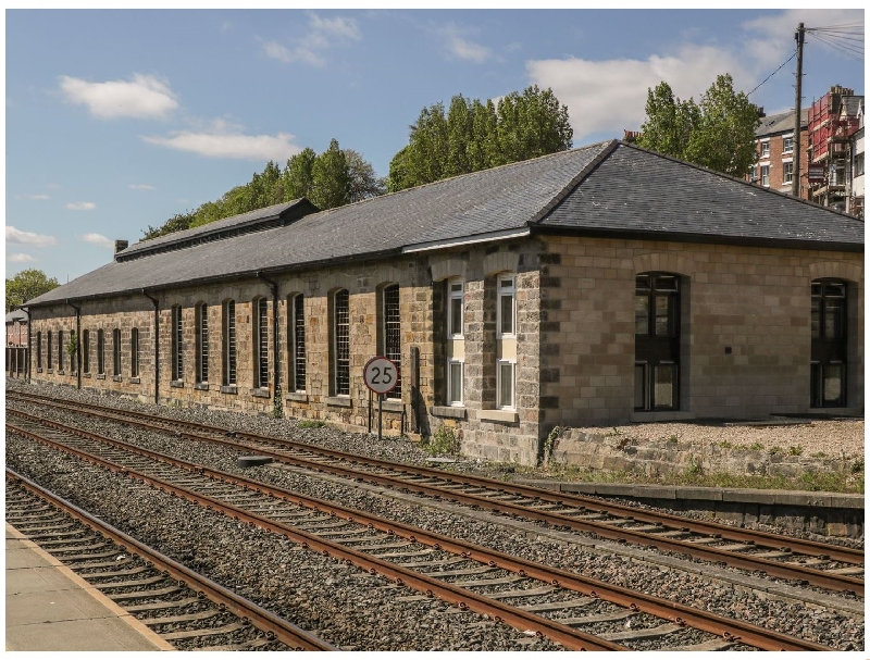 Flying Scotsman @ Engine Shed an English holiday cottage for 5 in , 