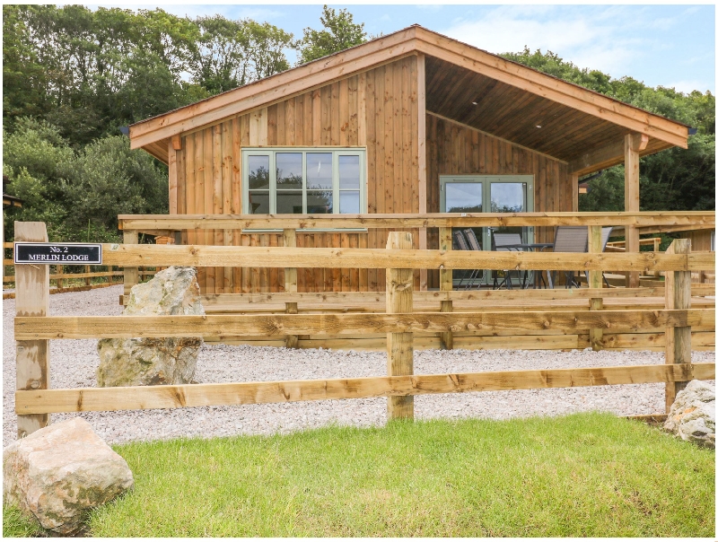 Click here for more about 2 Merlin Lodge