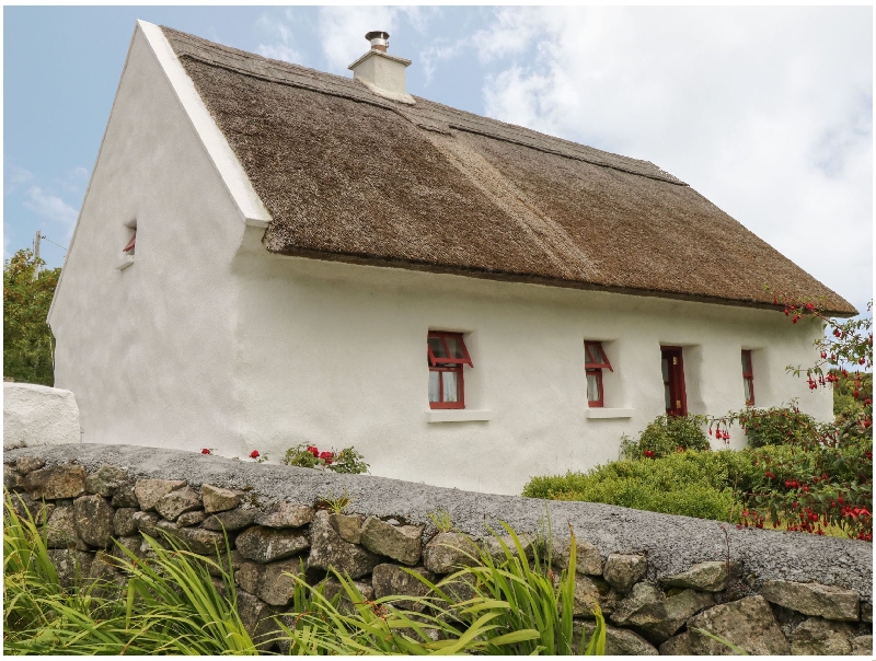 Details about a cottage Holiday at Spiddal Thatch Cottage