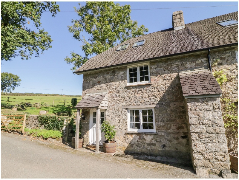 Click here for more about Spinsters Rock Cottage
