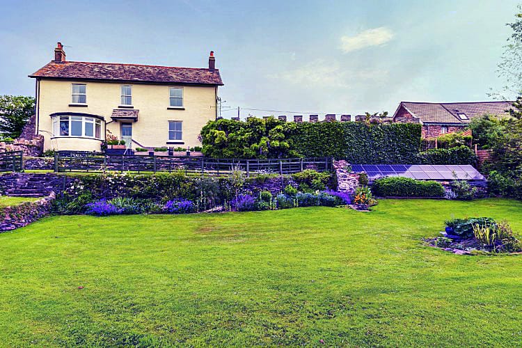 Details about a cottage Holiday at Charford Manor