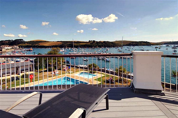 21 The Salcombe (Quarterdeck) Holiday Cottage