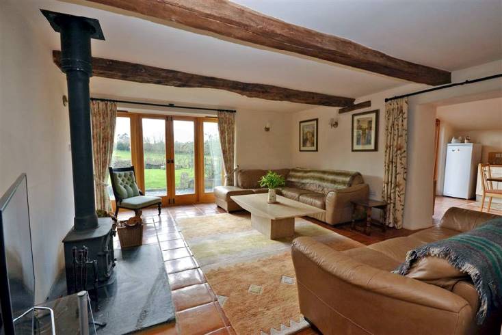 Comfort Wood Cottage Images