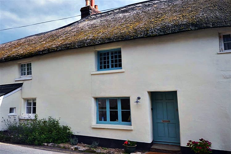The Nook an English holiday cottage for 6 in , 