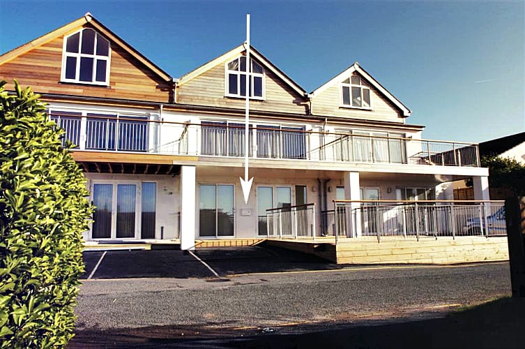 Details about a cottage Holiday at 1 Lower Sandbanks