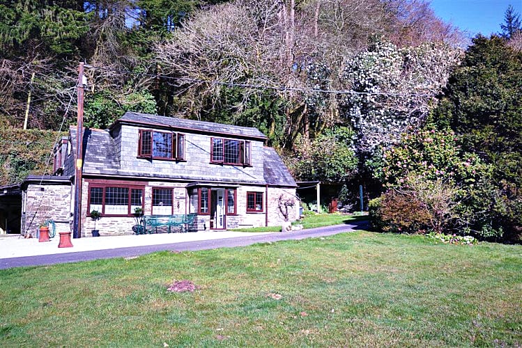 Treverbyn Vean Stable Holiday Cottage